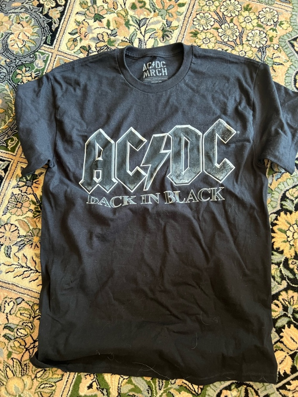 Official AC/DC "Back In Black" Black Band Tee Australian Tour Size M NWOT